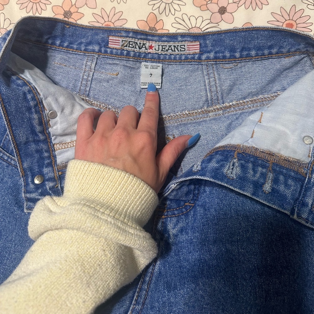 Vintage Zena jean shorts